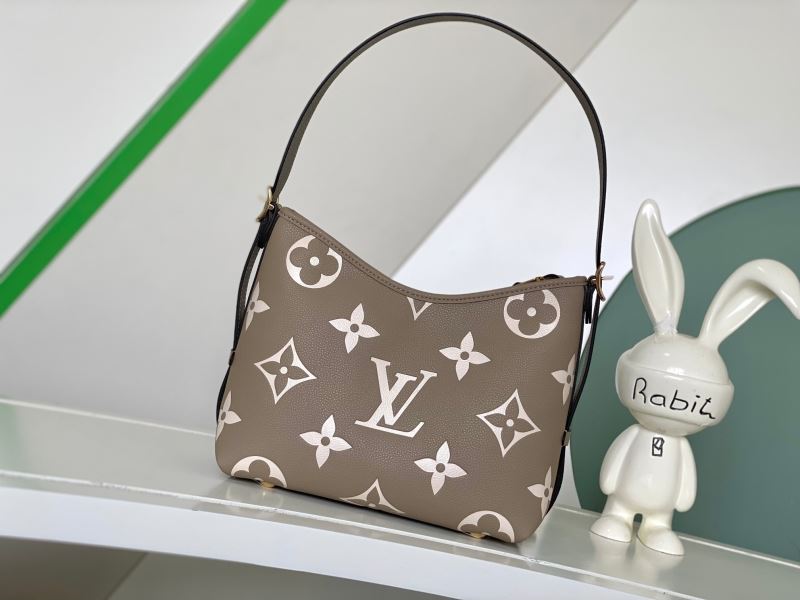 Louis Vuitton Hobo Bags